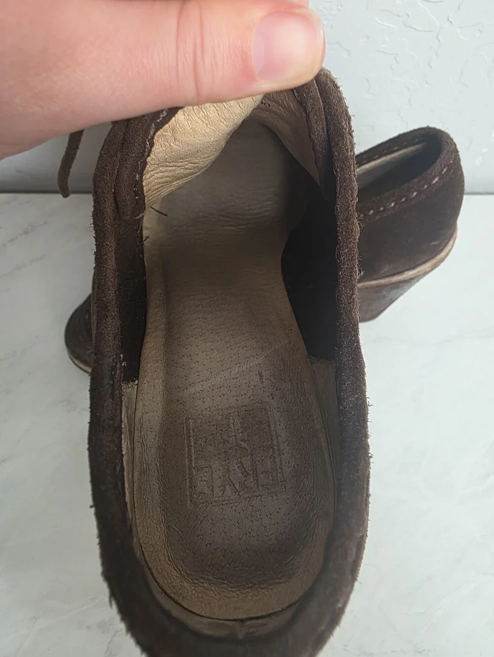 Frye Chucka Caroline Women's Brown Suede Wedge Lace-Up Shoes Size 7M‎